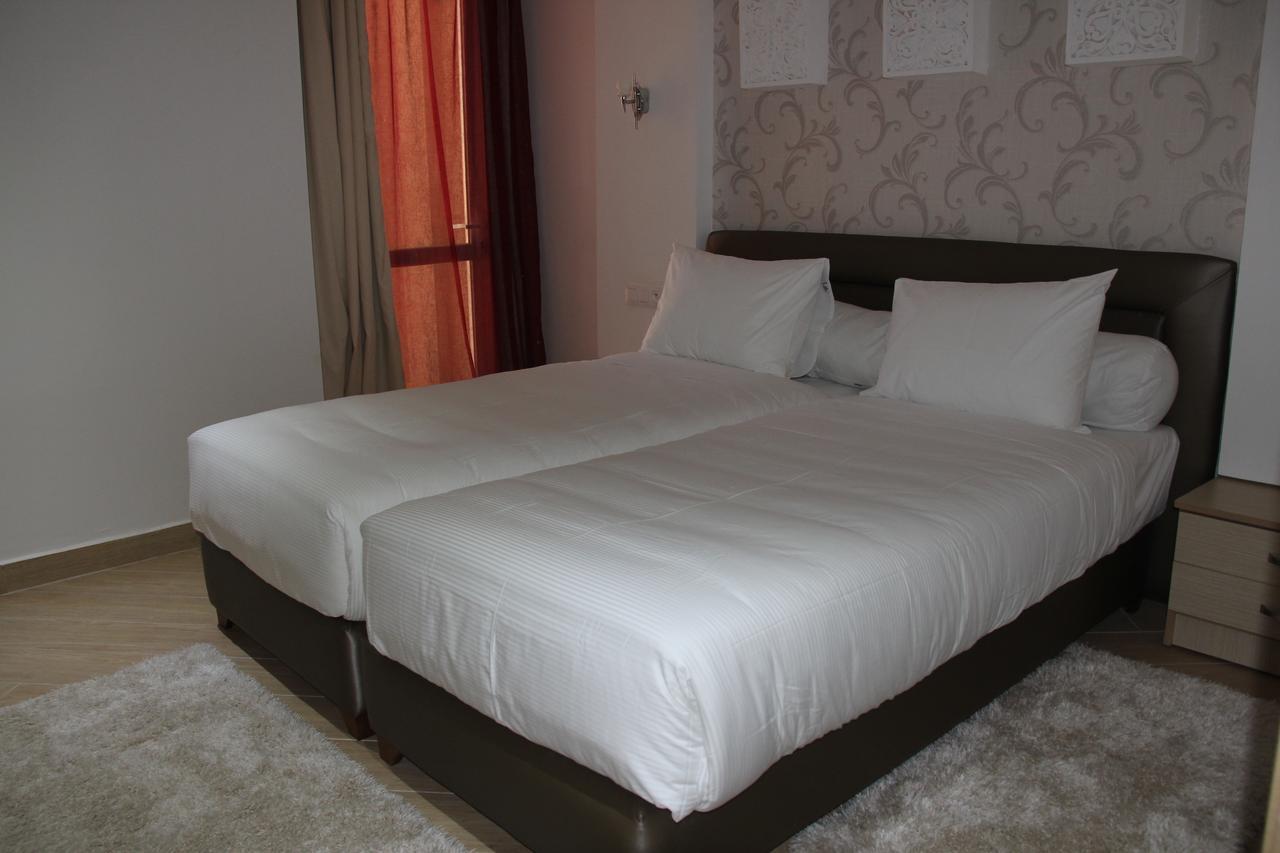 Residence La Place Ель-Аюн Екстер'єр фото